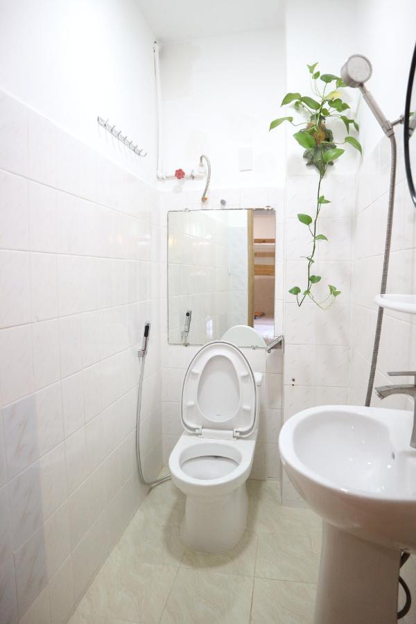 Loan Vo Hostel Thành Pho Ho Chí Minh Esterno foto