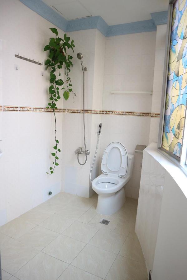 Loan Vo Hostel Thành Pho Ho Chí Minh Esterno foto