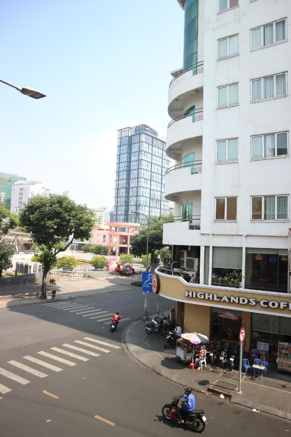Loan Vo Hostel Thành Pho Ho Chí Minh Esterno foto