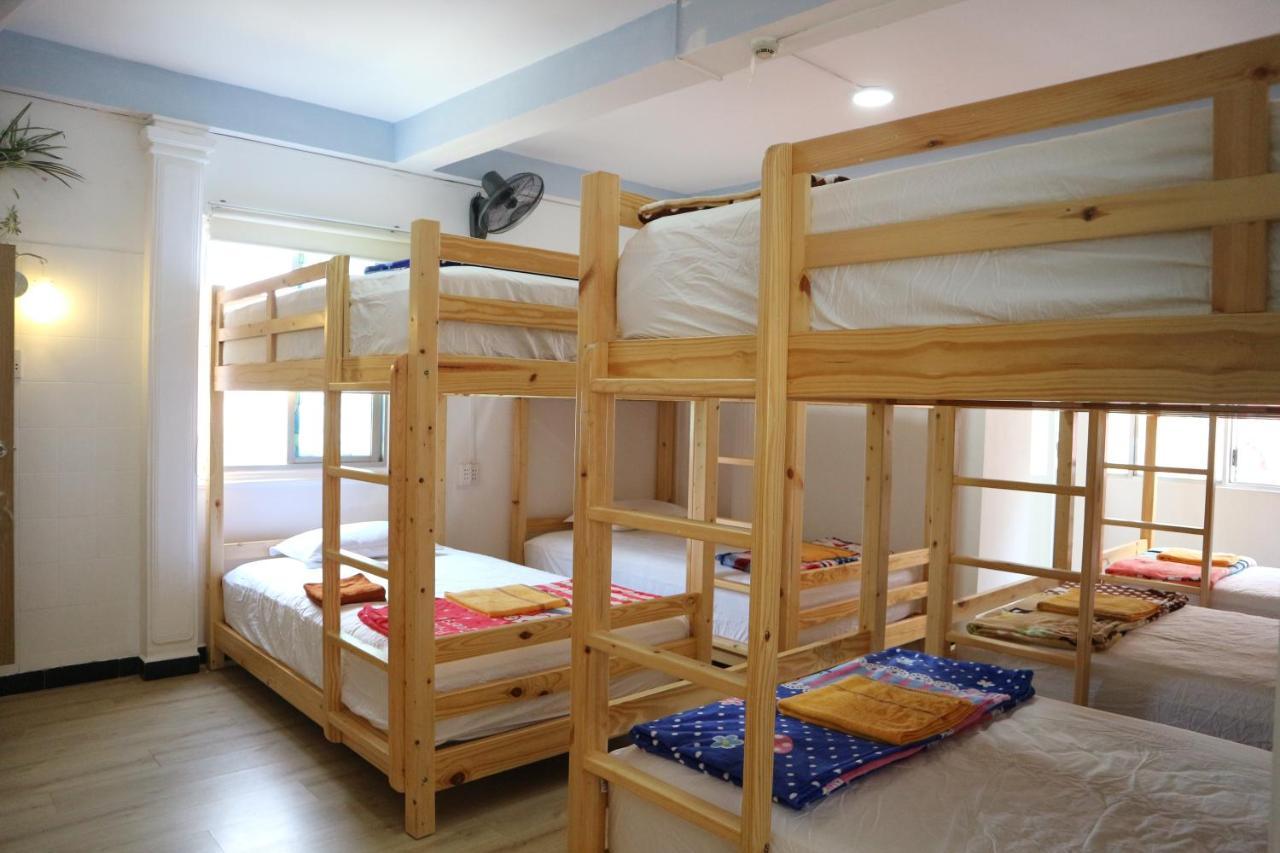 Loan Vo Hostel Thành Pho Ho Chí Minh Esterno foto