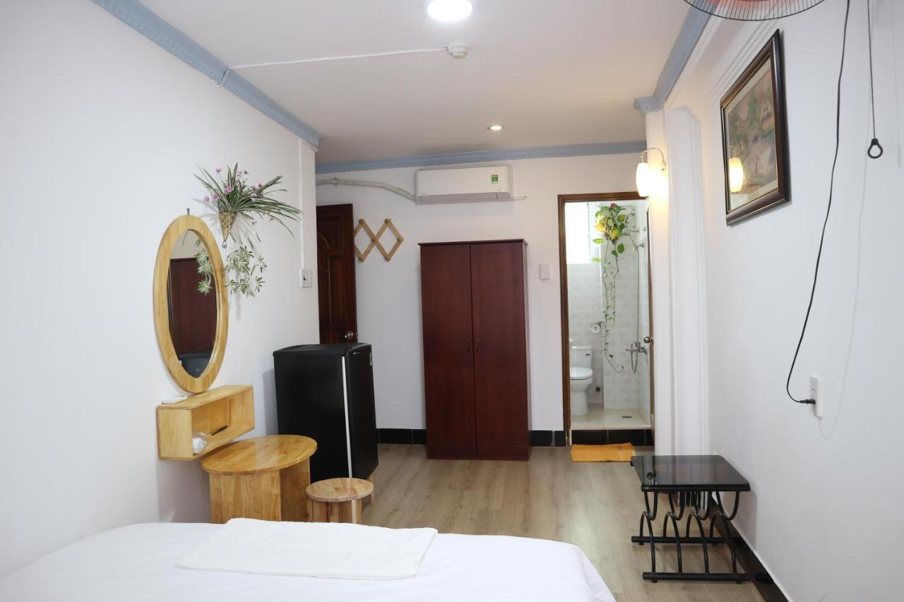 Loan Vo Hostel Thành Pho Ho Chí Minh Esterno foto