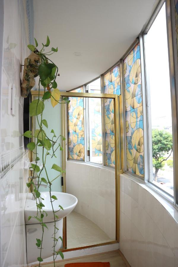 Loan Vo Hostel Thành Pho Ho Chí Minh Esterno foto